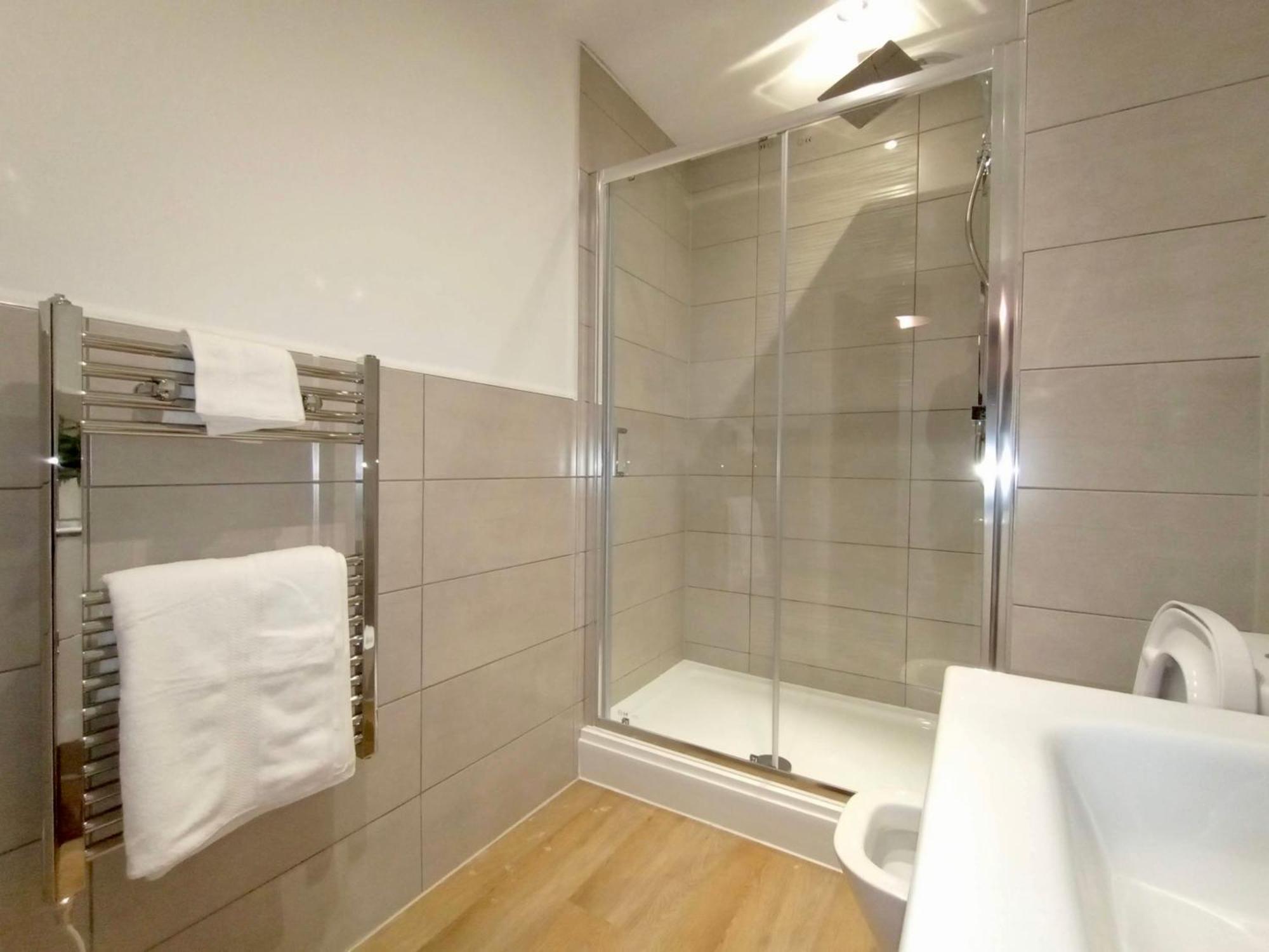 Luxury 2 Bed 2 Bath Flat Near Old Trafford Leilighet Manchester Eksteriør bilde