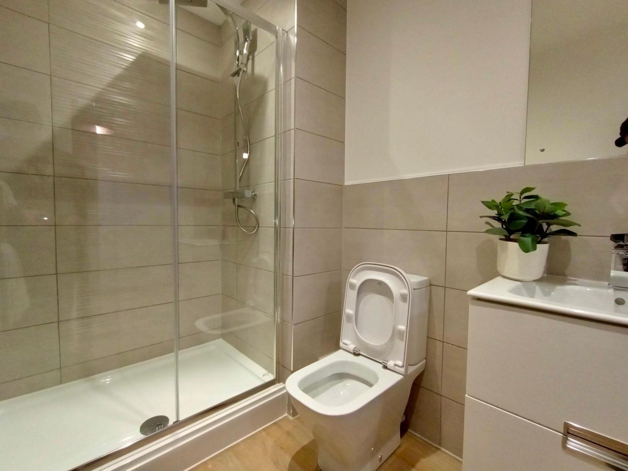 Luxury 2 Bed 2 Bath Flat Near Old Trafford Leilighet Manchester Eksteriør bilde