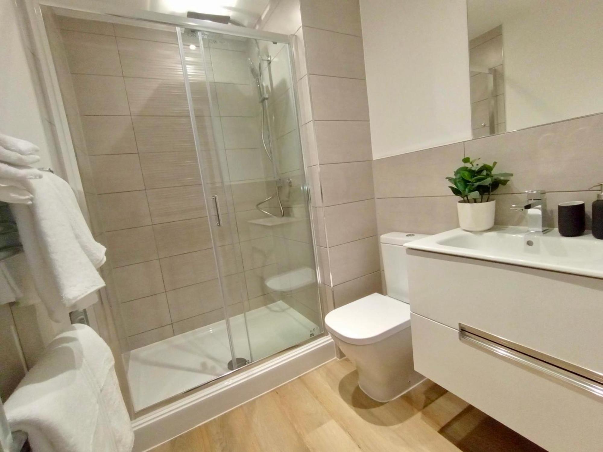 Luxury 2 Bed 2 Bath Flat Near Old Trafford Leilighet Manchester Eksteriør bilde